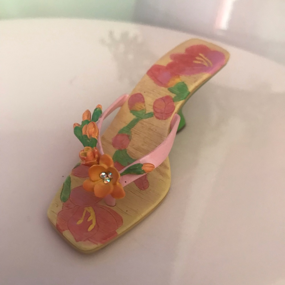Raine Just The Right Shoe Collectible
